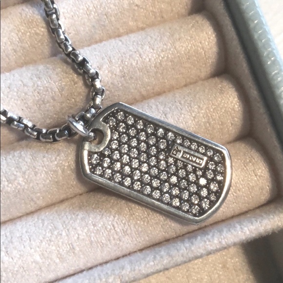 David Yurman Exotic Pavé Gray Sapphire Tag Pendant & Sterling Silver Chain - Picture 3 of 8
